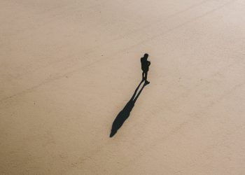 pexels-tomas-anunziata-3876401