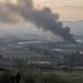 Incendio in un'azienda di rottami metallici a Pontedera, nube visibile in tutta la Valdera